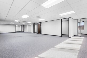 8200 N Mopac Expy, Austin, TX à louer Photo intérieure– Image 2 sur 4