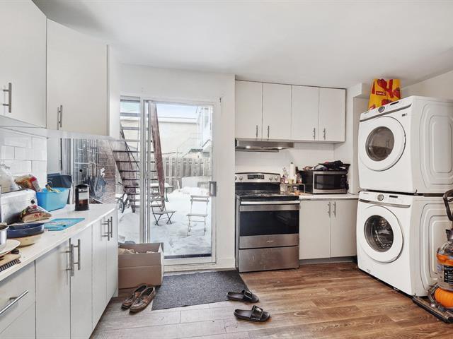 5550-5558 Boul Saint Laurent, Montréal, QC à vendre - Photo intérieure – Image 3 sur 4