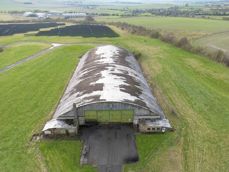 Red Barn Lane, Wroughton à louer - Photo de l’immeuble – Image 3 sur 6