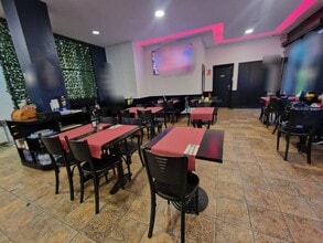 Local commercial dans Barcelone, Barcelona à louer Photo intérieure– Image 2 sur 11