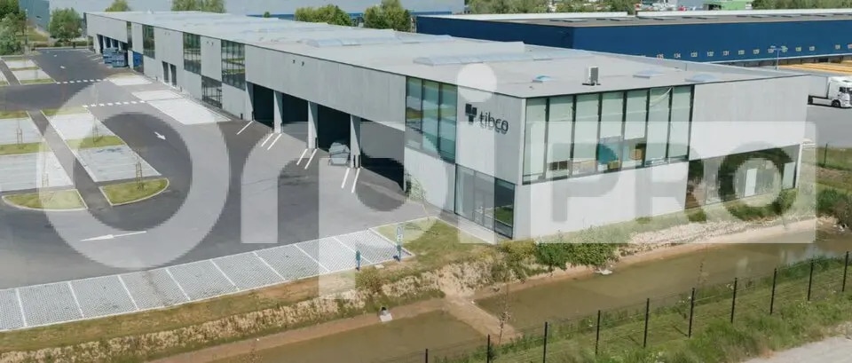 Bureau dans Carvin à louer Photo de l’immeuble– Image 1 sur 8