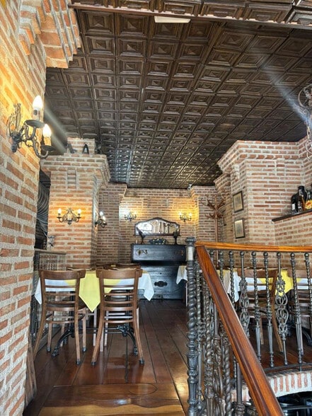 View Photo