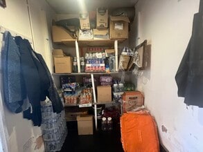 280 Barking Rd, Londres à louer Photo intérieure– Image 1 sur 6