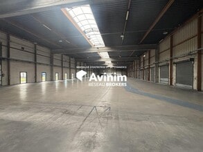 Industriel/Logistique dans Dijon à vendre Photo intérieure– Image 2 sur 5