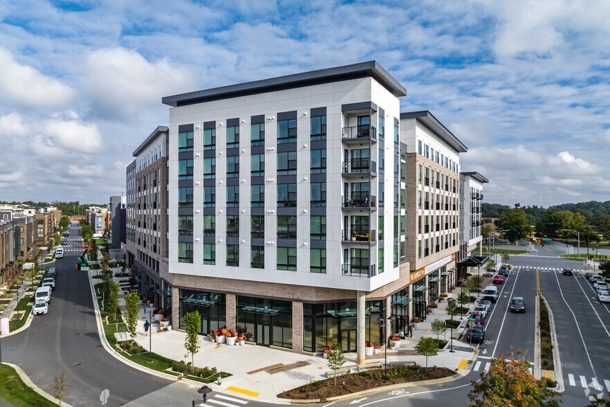 8005 Gramercy Blvd, Rockville, MD à louer - Photo de l’immeuble – Image 3 sur 5