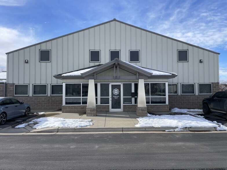 1630 E 66th Ave, Denver, CO à louer - Photo de l’immeuble – Image 3 sur 7