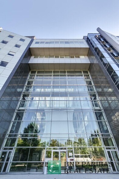 Bureau dans Cergy à louer - Photo de l’immeuble – Image 3 sur 29