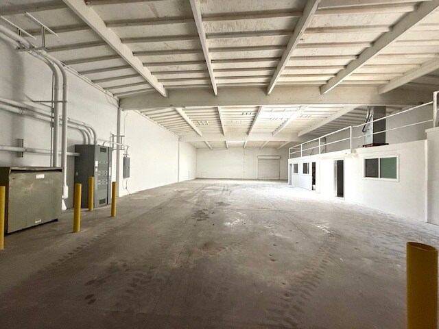 326 W 131st St, Los Angeles, CA à vendre - Photo de l’immeuble – Image 3 sur 16