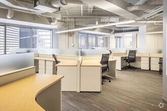 311 S Wacker Dr, Chicago, IL à louer Photo intérieure– Image 1 sur 4