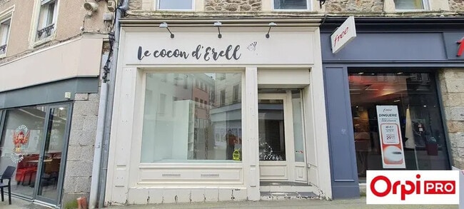 Plus de détails pour Local commercial à louer