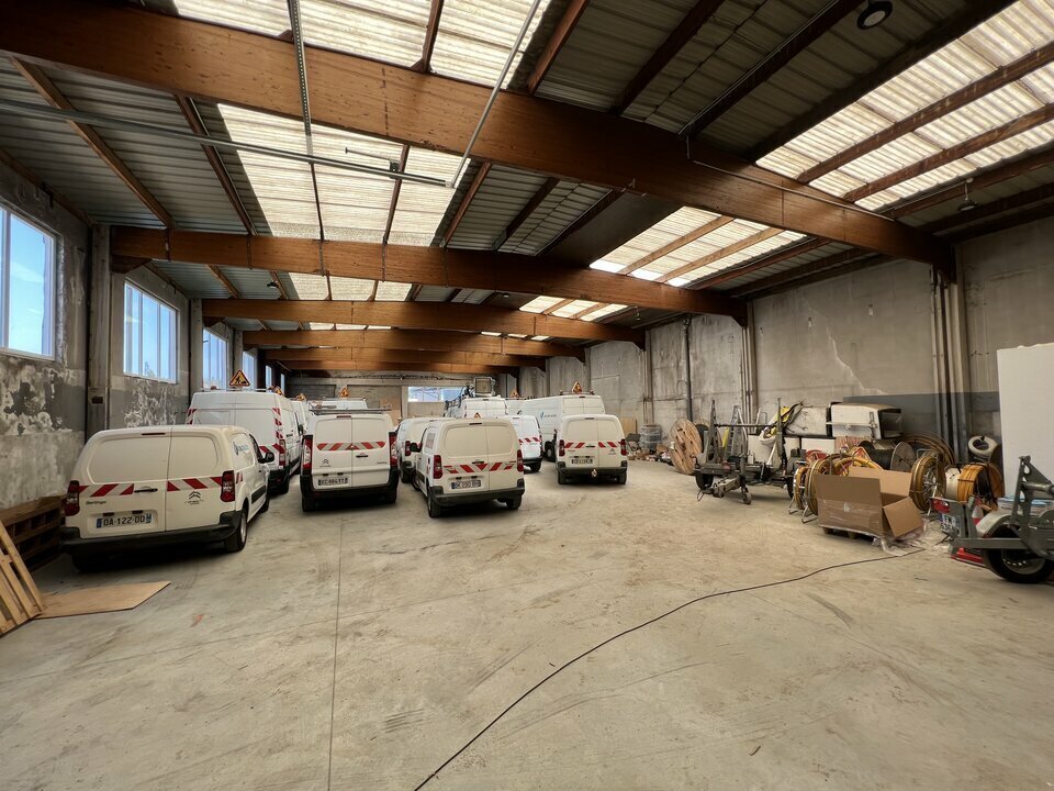 Industriel/Logistique dans Valence à louer Photo intérieure– Image 1 sur 5