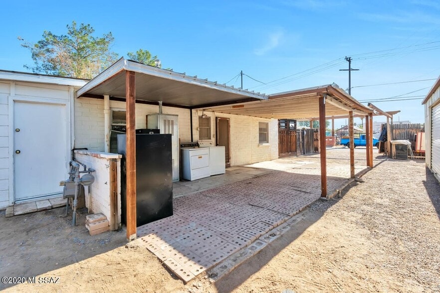 3777 E Hardy Dr, Tucson, AZ à vendre - Photo de l’immeuble – Image 2 sur 6