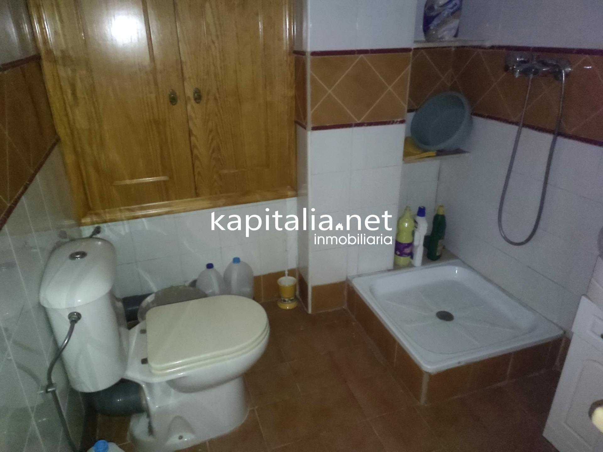 Bureau dans Ontinyent, Valencia à vendre Photo de l’immeuble– Image 1 sur 6