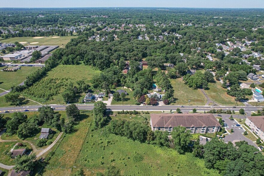 1516-1566 Chews Landing Rd, Blackwood, NJ à vendre - Photo de l’immeuble – Image 2 sur 4