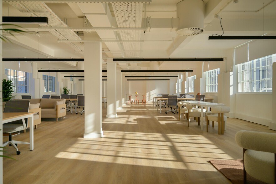 53-79 Highgate Rd, Londres à louer - Photo de l’immeuble – Image 3 sur 46