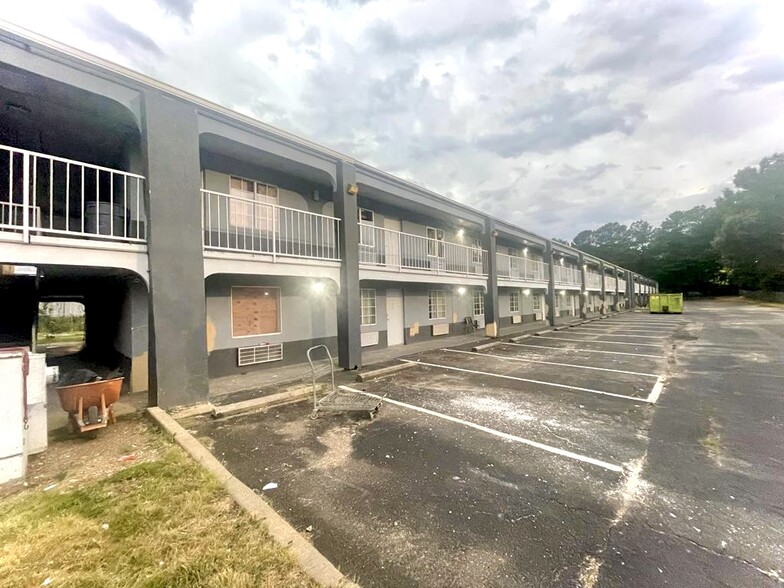 5925 I-55, Jackson, MS à vendre - Photo de l’immeuble – Image 2 sur 22
