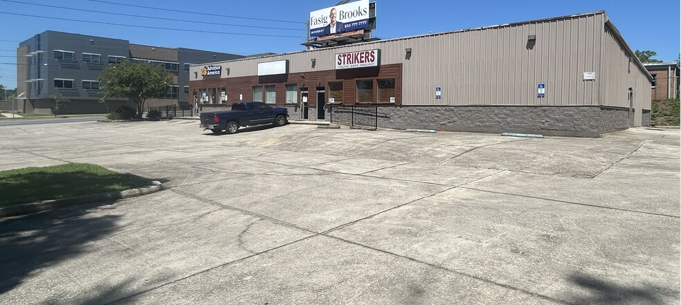 2221 S Monroe St, Tallahassee, FL à vendre - Photo de l’immeuble – Image 2 sur 5