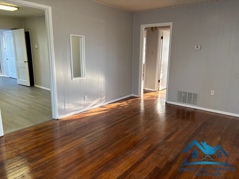 1920 Pecos St, San Angelo, TX à louer - Photo de l’immeuble – Image 3 sur 19