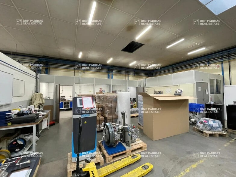 Local d’activités dans Aix-les-Bains à louer - Photo intérieure – Image 3 sur 20