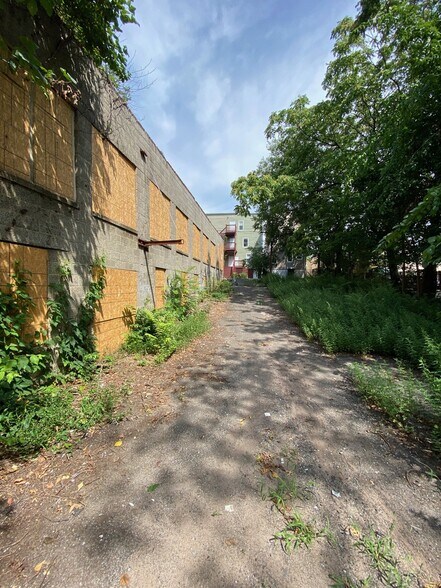 1281 Springfield Ave, Irvington, NJ à vendre - Photo de l’immeuble – Image 3 sur 35