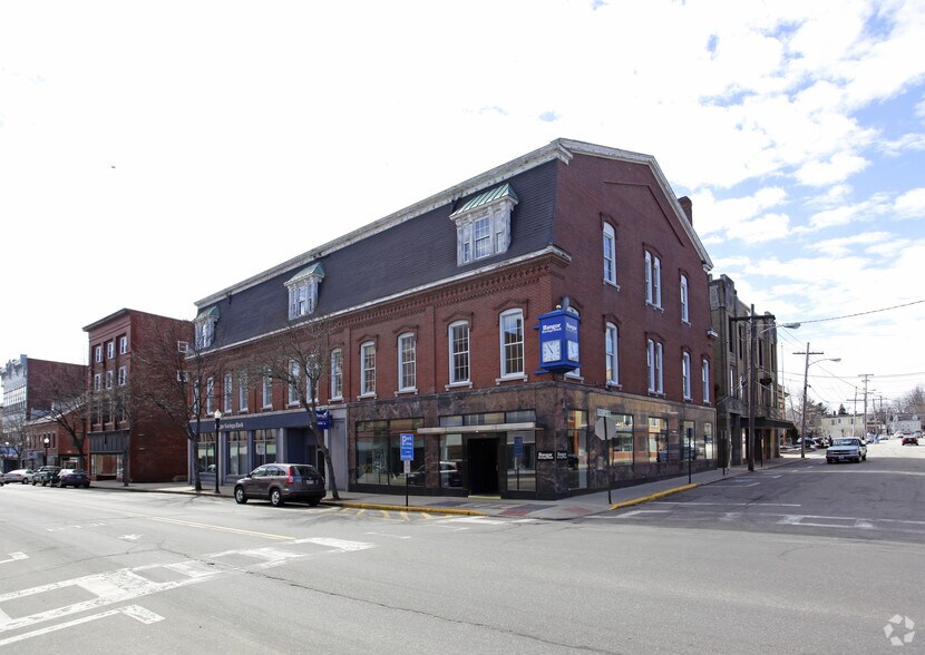 163 Main St, Biddeford, ME à vendre - Photo de l’immeuble – Image 2 sur 3