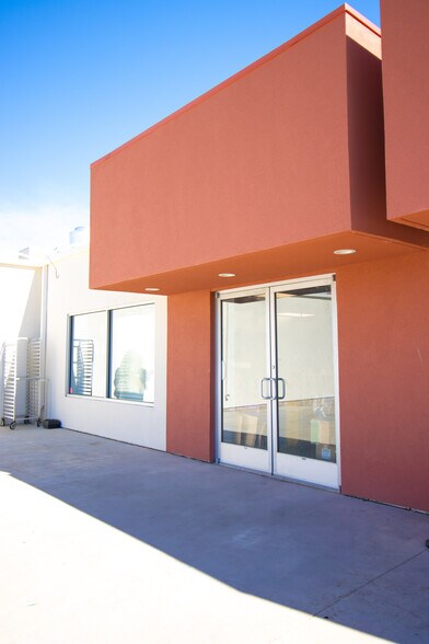 2714 Bomar Ave, Dallas, TX à louer - Photo de l’immeuble – Image 2 sur 19