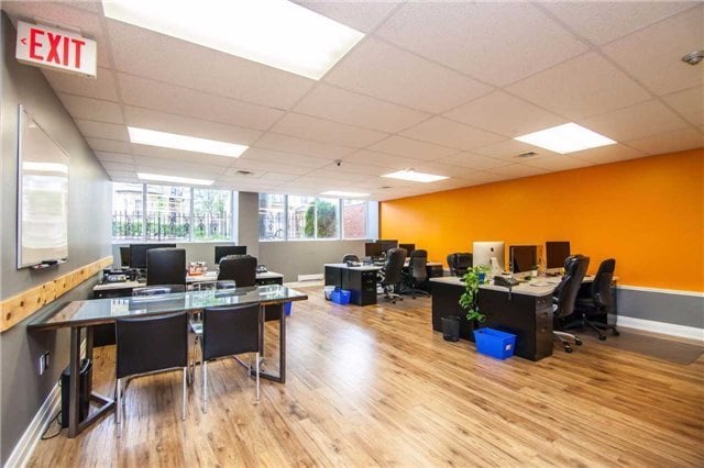 150 Beverley St, Toronto, ON à louer - Photo intérieure – Image 3 sur 32