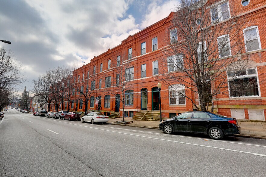 2116-2118 Saint Paul St, Baltimore, MD à vendre - Photo de l’immeuble – Image 1 sur 59