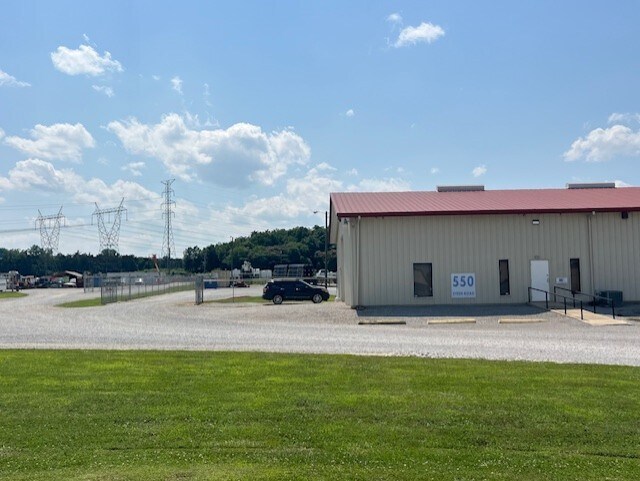 550 Steed Rd, Trinity, AL à louer - Photo de l’immeuble – Image 3 sur 8