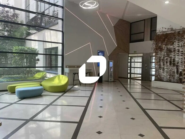Bureau dans Boulogne-Billancourt à louer - Photo de l’immeuble – Image 2 sur 50