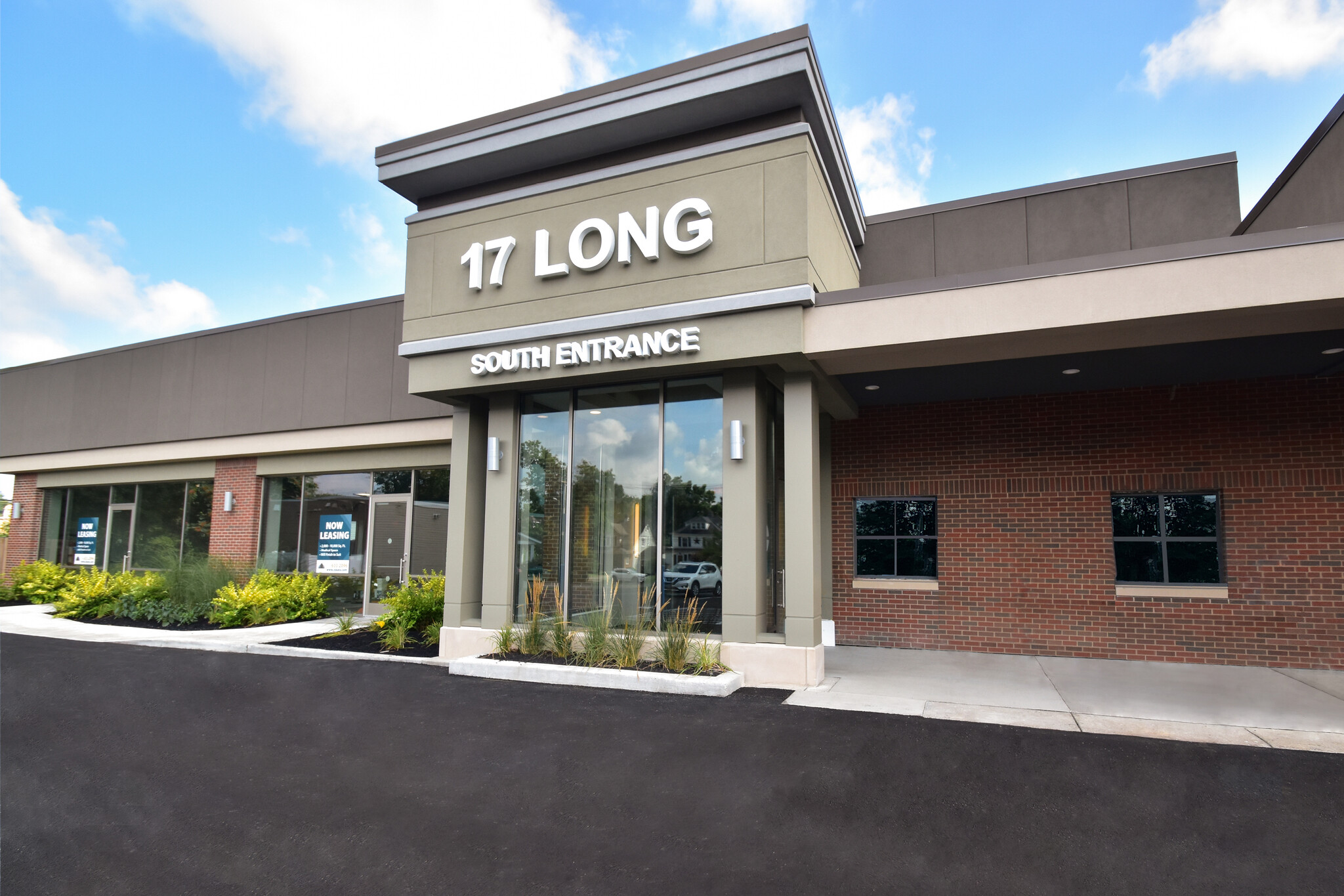 17 Long Ave, Hamburg, NY à louer Photo de l’immeuble– Image 1 sur 5