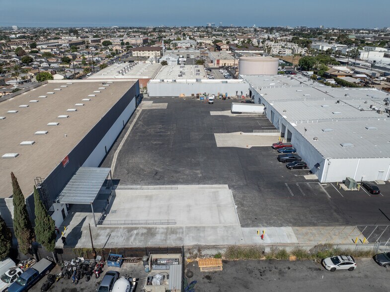 13020 Yukon Ave, Hawthorne, CA à louer - Photo de l’immeuble – Image 2 sur 16