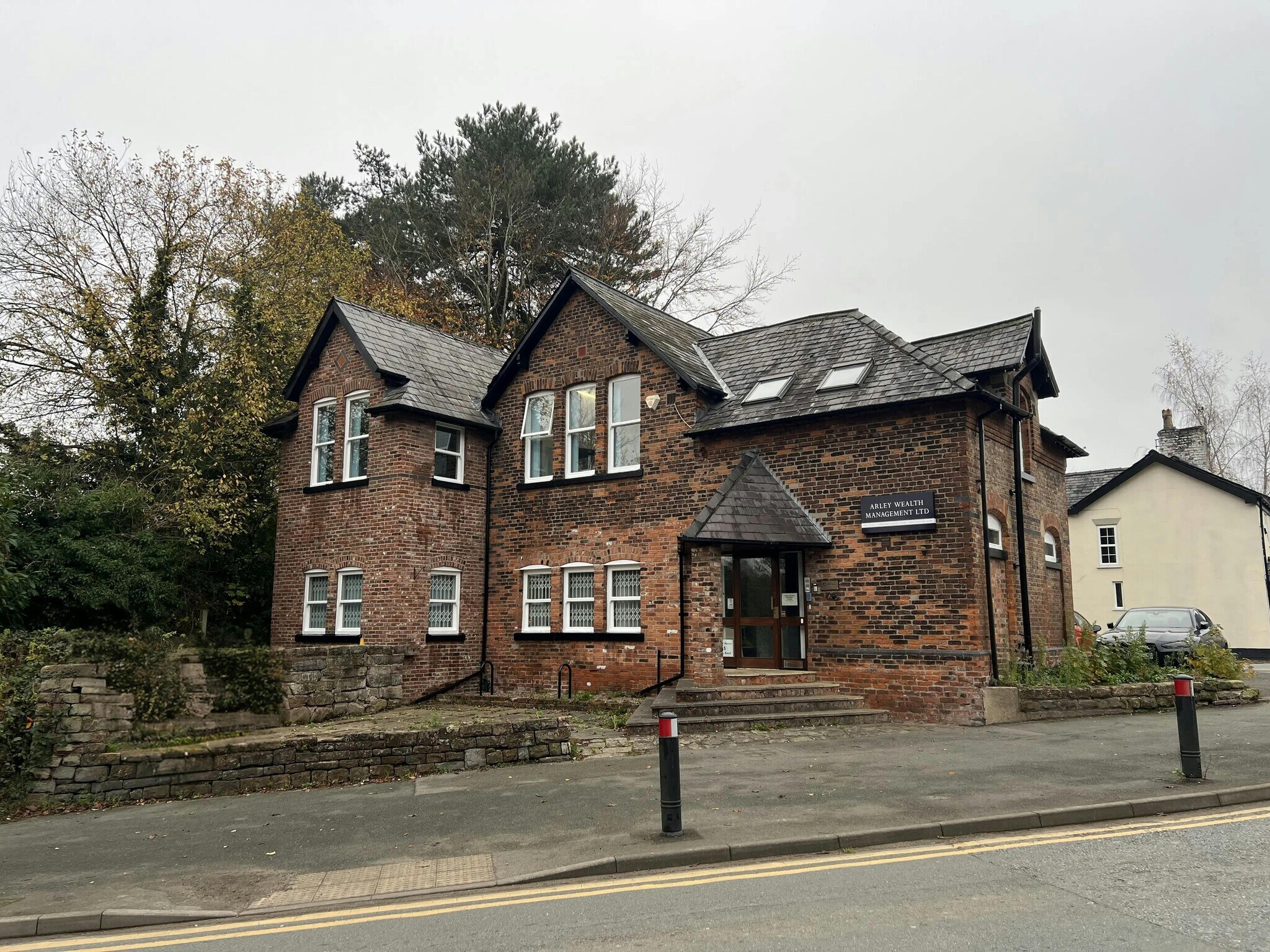 35 Church Rd, Lymm à louer Photo de l’immeuble– Image 1 sur 7
