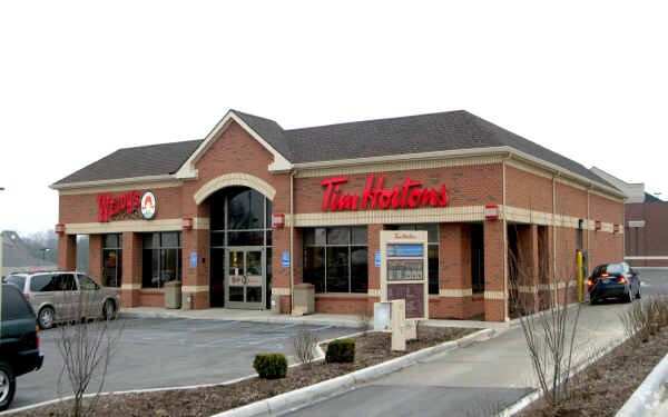 177 S Milford Rd, Milford, MI à louer - Photo de l’immeuble – Image 3 sur 7