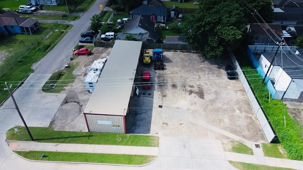6020 Wallisville Rd, Houston, TX à vendre - Photo de l’immeuble – Image 2 sur 11