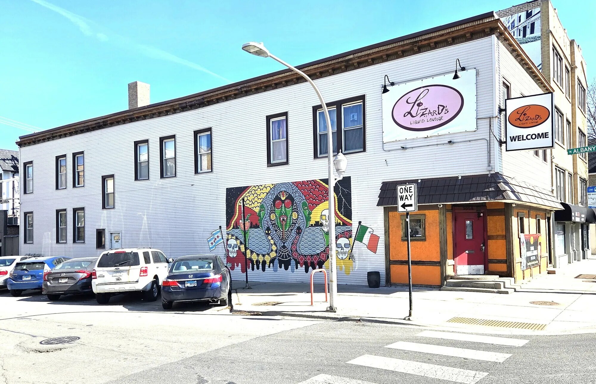 3058 W Irving Park Rd, Chicago, IL à louer Photo principale– Image 1 sur 9