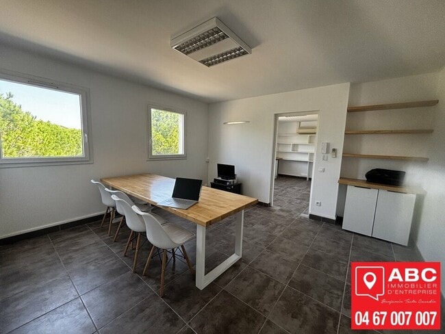 Plus de détails pour Bureau à louer