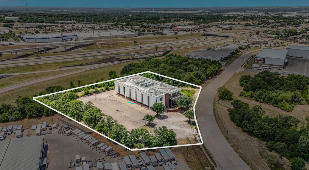 6900 Anderson Blvd, Fort Worth, TX à vendre - Photo de l’immeuble – Image 3 sur 21