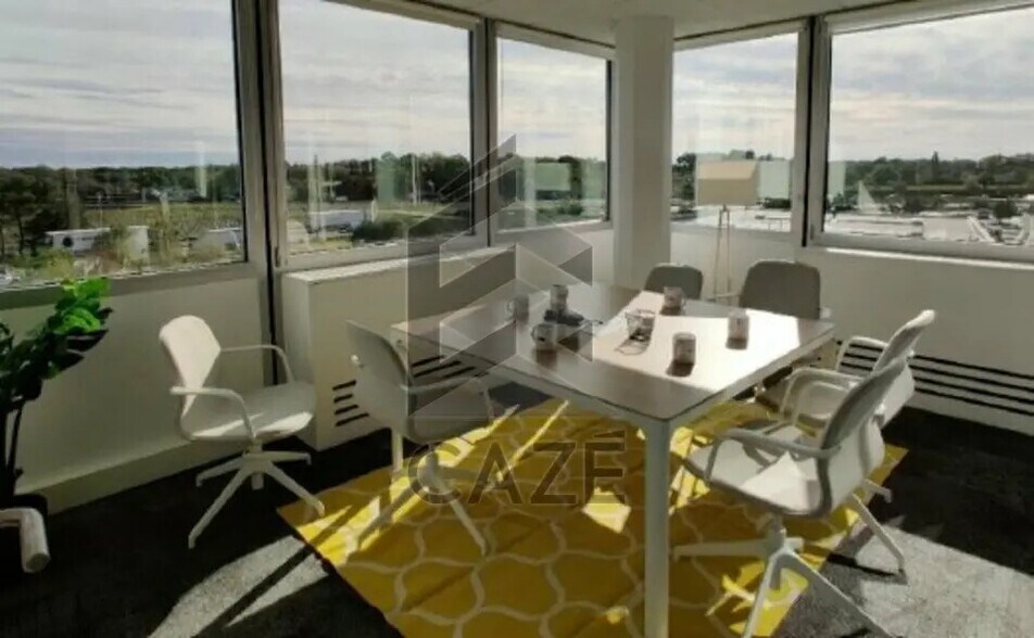 Bureau dans Pessac à louer - Photo intérieure – Image 2 sur 6