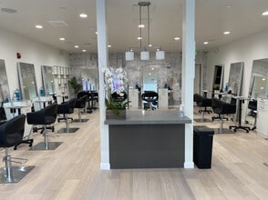 215 California ave, Glendale, CA à louer Photo intérieure– Image 1 sur 2