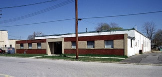 Plus de détails pour 45 E Ranick Dr, Amityville, NY - Industriel/Logistique à louer