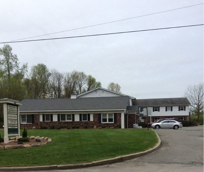 328 Sparta Ave, Sparta, NJ à louer - Photo principale – Image 1 sur 7