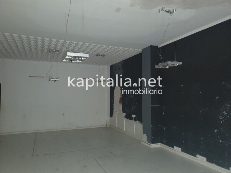 Local commercial dans Ontinyent, Valencia à vendre - Photo de l’immeuble – Image 1 sur 4