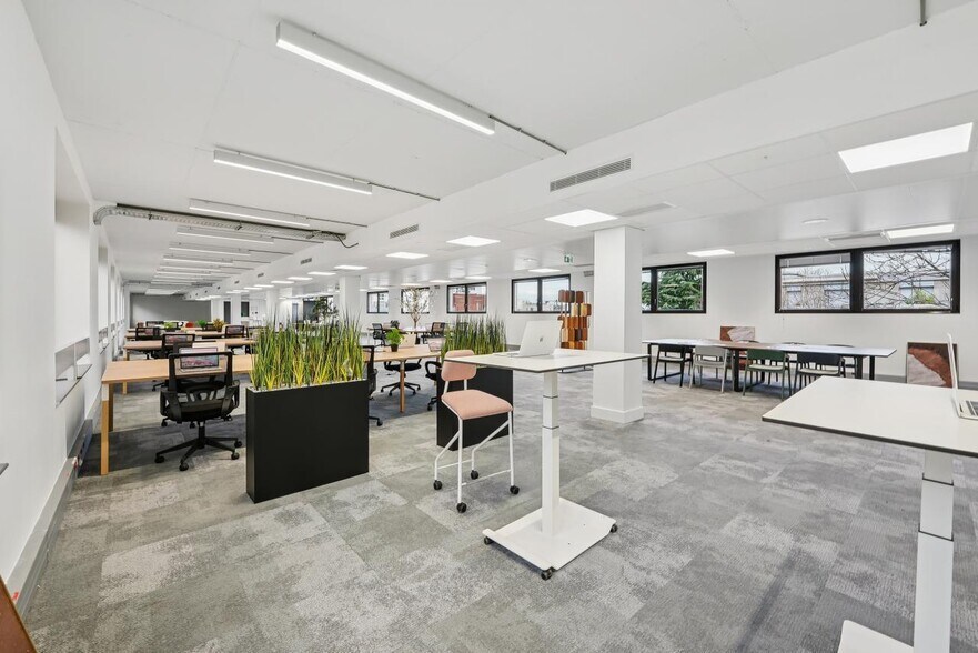 130 Rue Victor Hugo, Levallois-Perret à louer - Photo intérieure – Image 2 sur 14