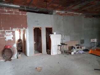 Plus de détails pour Local commercial à vendre