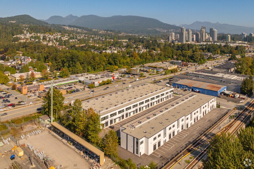 2660 Barnet Hwy, Coquitlam, BC à louer - Aérien – Image 2 sur 2