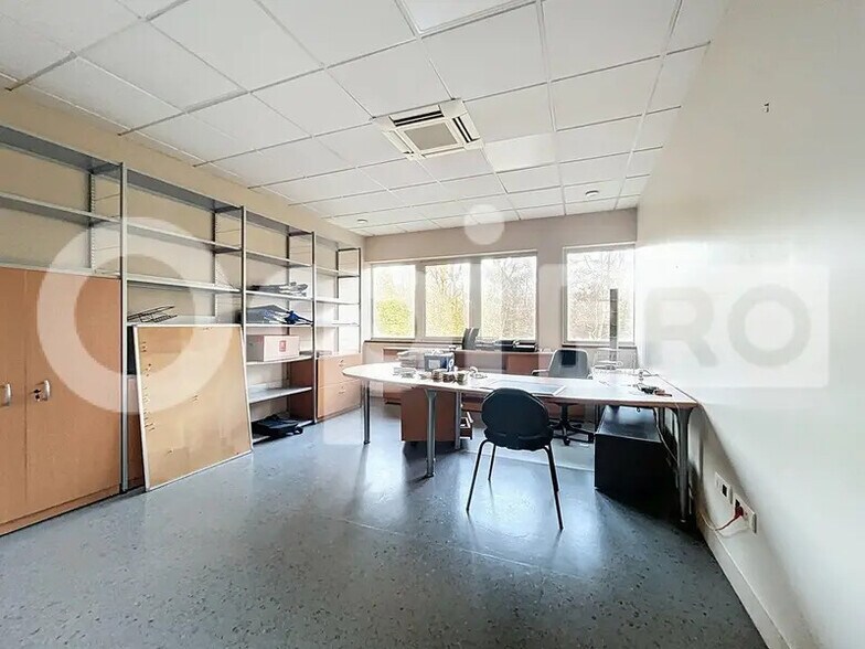 Bureau dans Agnetz à louer - Photo intérieure – Image 3 sur 5