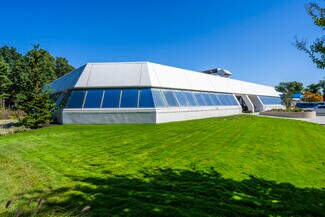 Plus de détails pour 1895 Walt Whitman Rd, Melville, NY - Bureau/Médical à louer