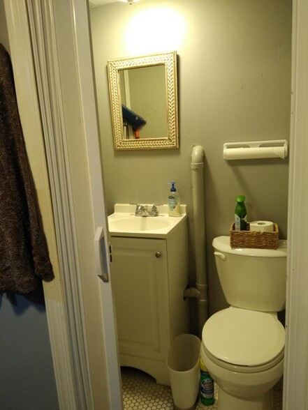 8192 Main St, Ellicott City, MD à louer - Photo de l’immeuble – Image 2 sur 6