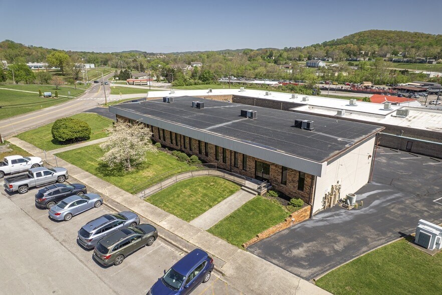 122-132 Jefferson Ct, Oak Ridge, TN à vendre - Photo de l’immeuble – Image 3 sur 11